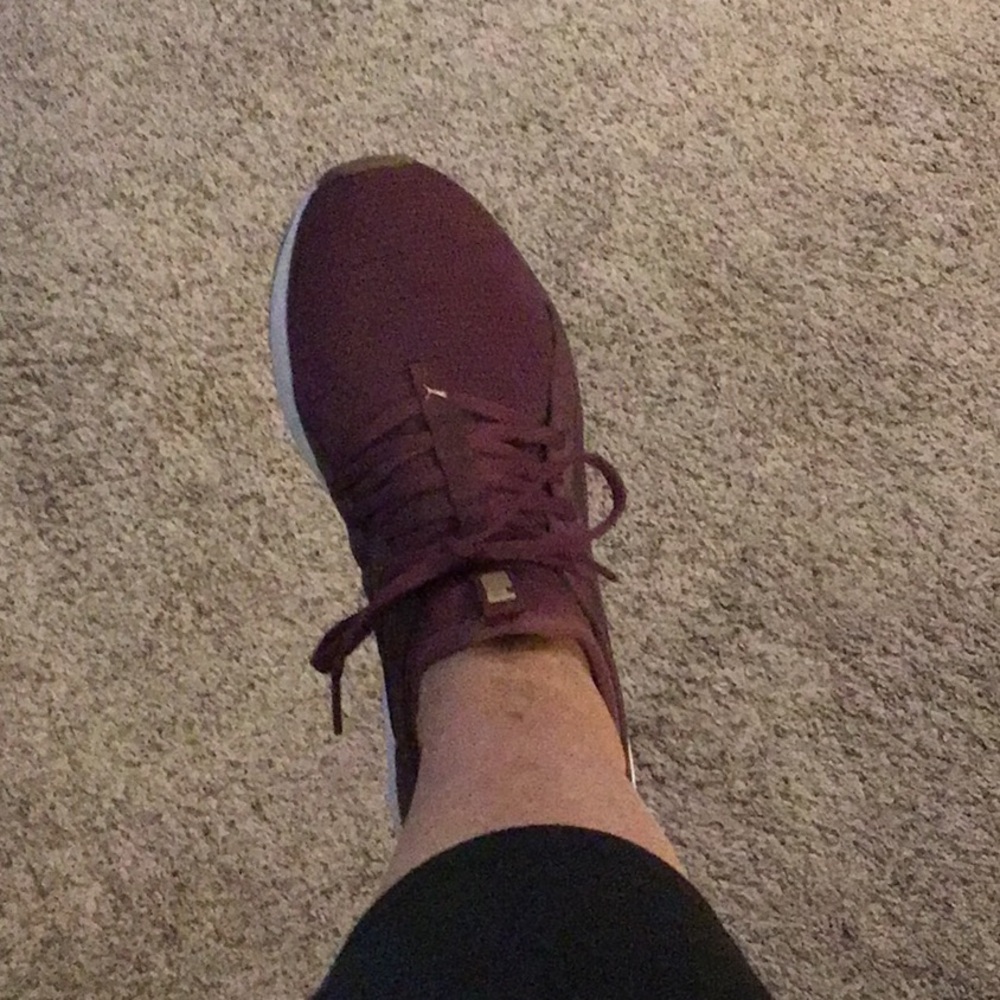 Chic Plum Pumas